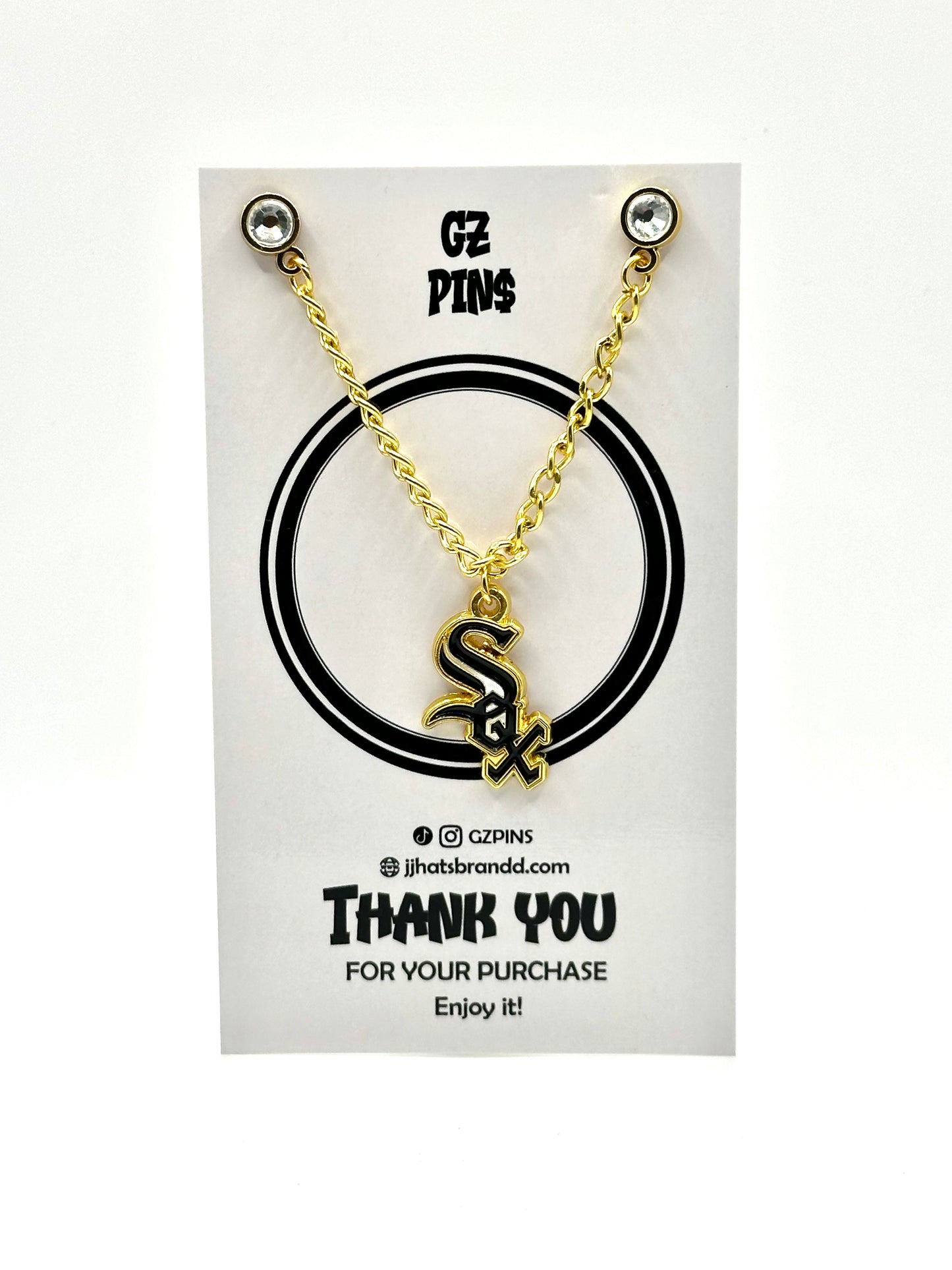 Sox Gold Chain Pin