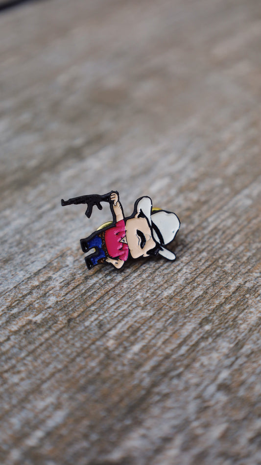 Mayo bélico Pin