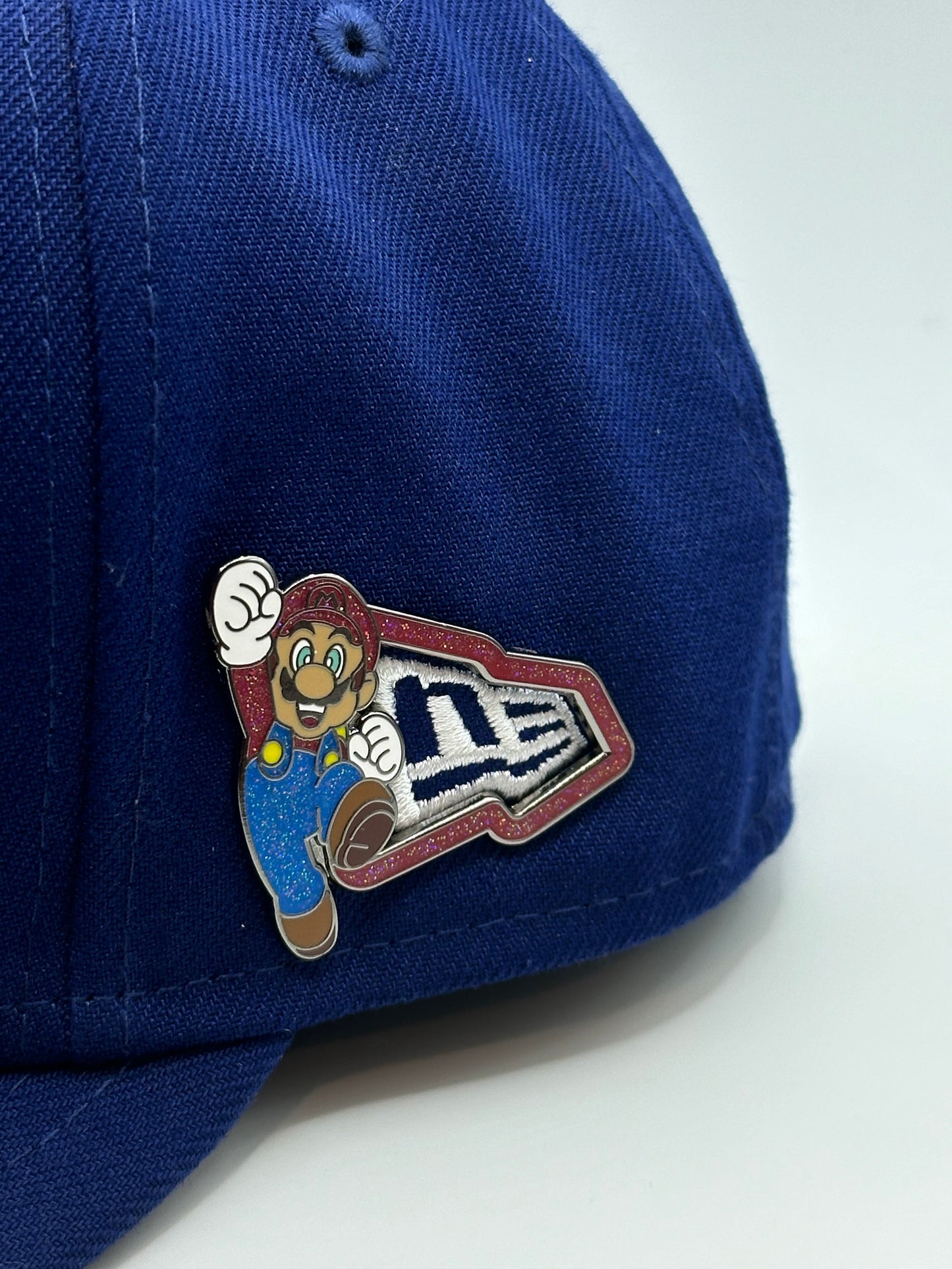 Mario New Era Frame Pin